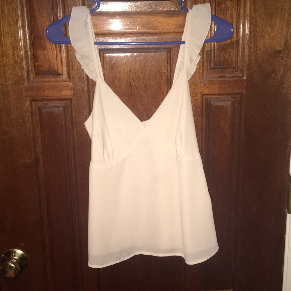 🌼Ruffle top🌼
